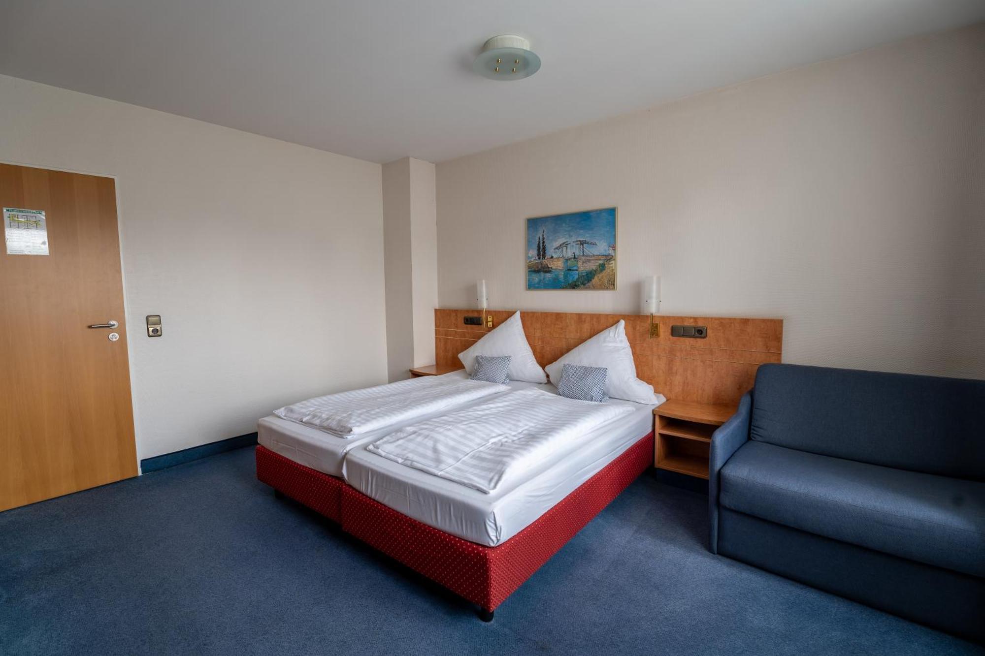 Airport Business Hotel Koeln Экстерьер фото