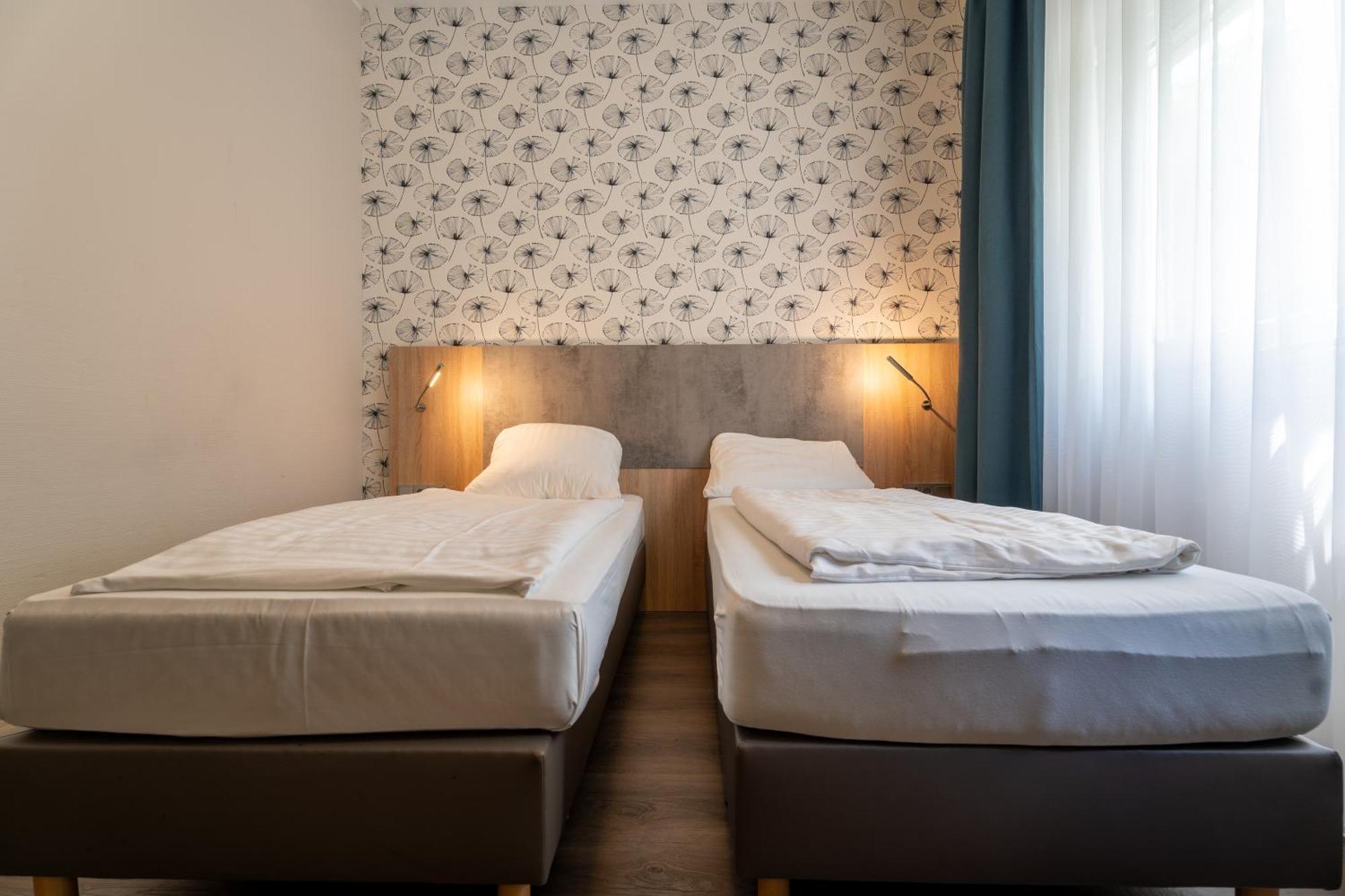 Airport Business Hotel Koeln Экстерьер фото