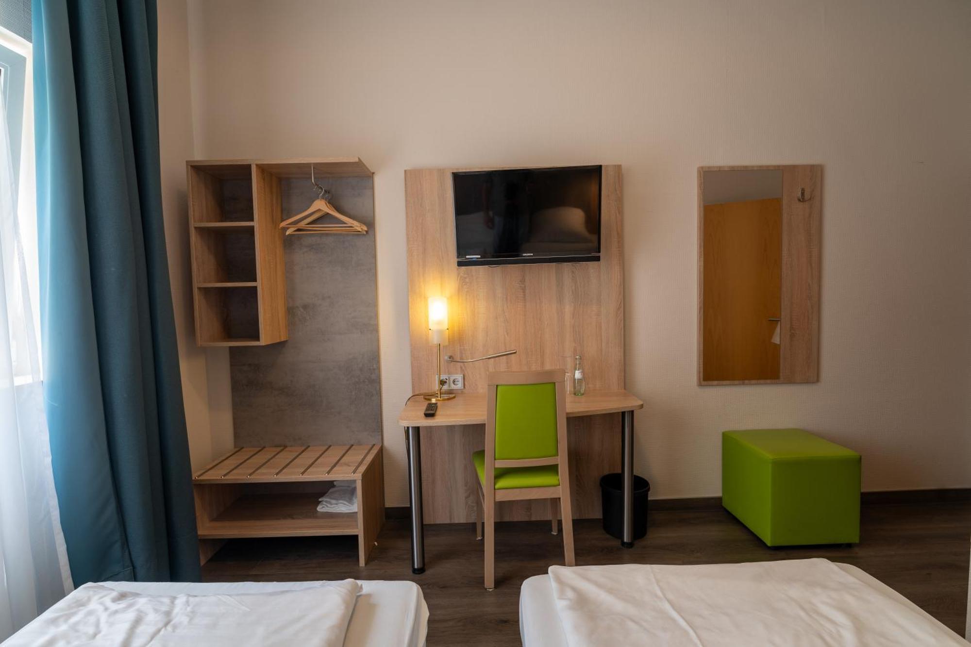 Airport Business Hotel Koeln Экстерьер фото